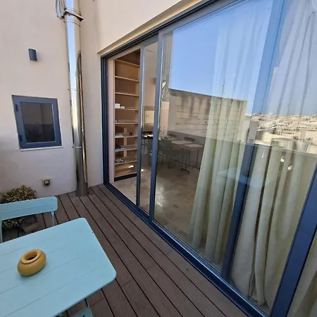 Historic Ground Floor In Medieval Knights House With Sea View At The Marina Privat bolig Senglea