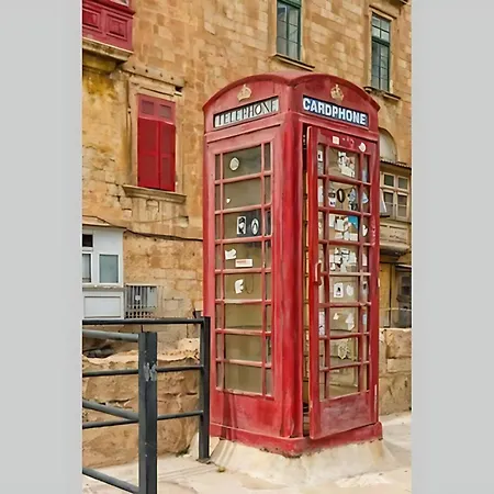 Medieval Knights House Gf App With Sea View At The Marina