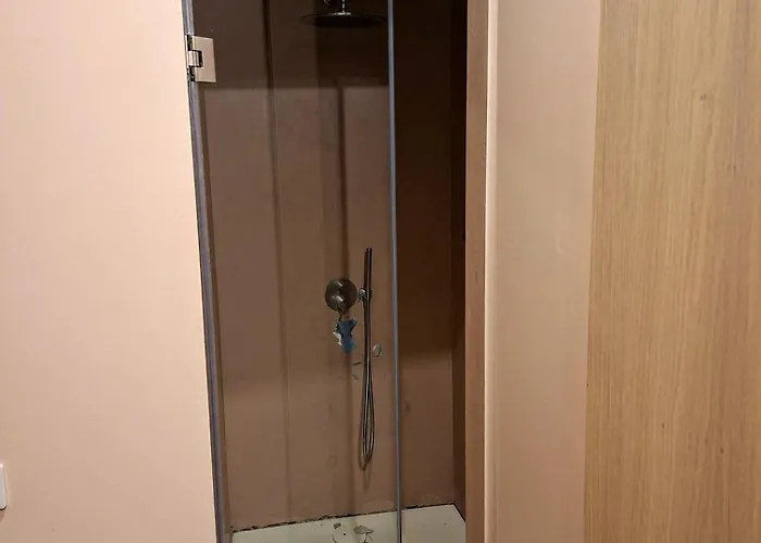 Ground Floor Appartment In Medieval Knights House With Sea View At The Marina Habitación en casa particular Senglea